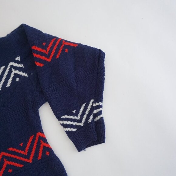 Vintage Tricot Boutique Blue Knit w Red White Design Crewneck Sweater L - Picture 5 of 9
